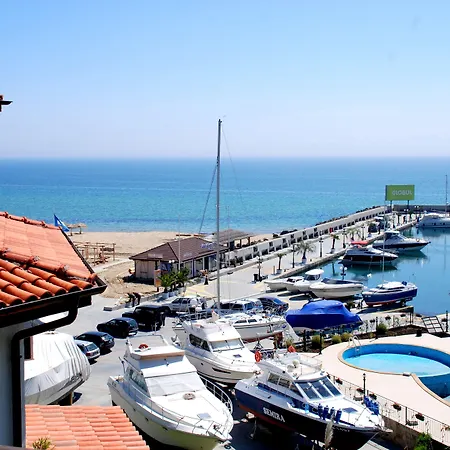 Baratero Marina Apartment